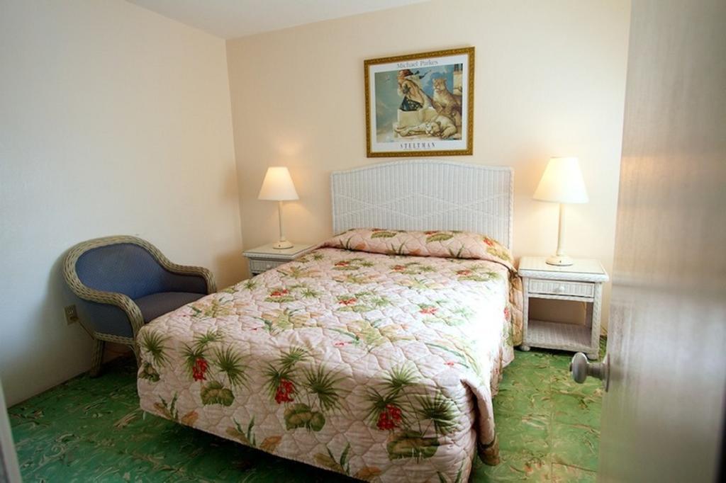 Queen Room,1029421360:JPEG
